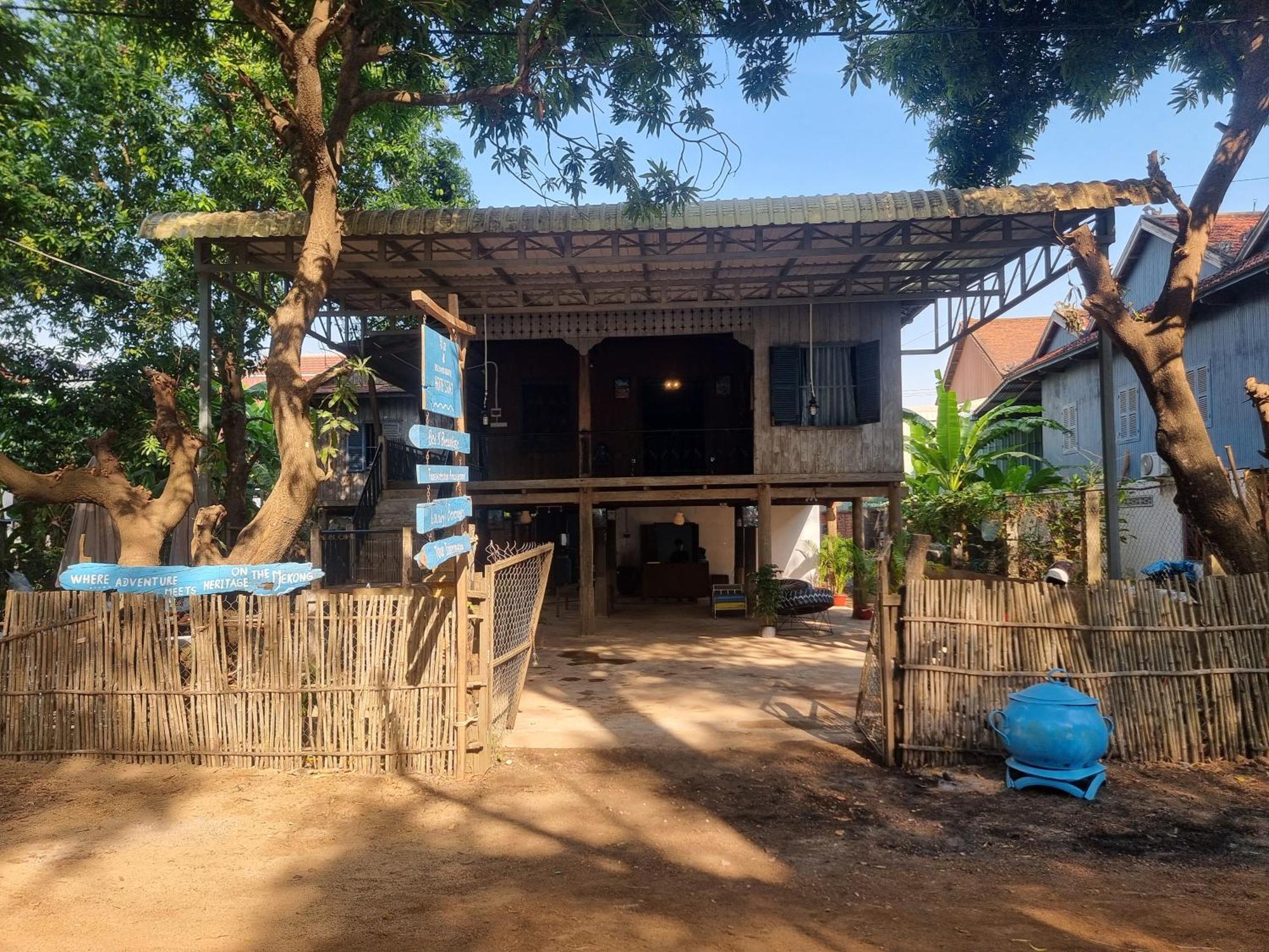 Discover Kratie Homesetay Exterior foto